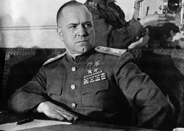 За какие заслуги Г.К.Жуков был удостоен звания маршала СССР