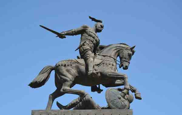 Как Святослав Храбрый выиграл битву за русскую историю