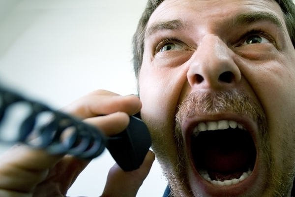 Бандитствующие коллекторы не обращают внимания на власть и полицию