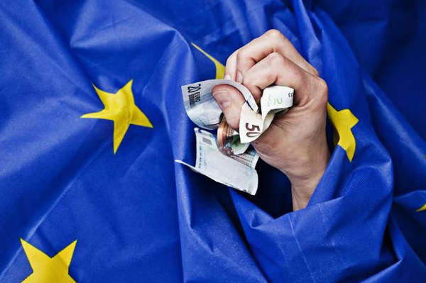 Непростая ситуация с экономикой подталкивают Евросоюз к отмене санкций. Другого пути у ЕС нет