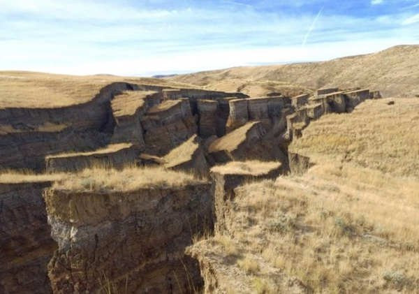 В США произошел мощный выброс газа на тектонических разломах в Нью-Джерси. Учёные предполагают возможность мощного землетрясения