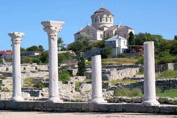 Скандальное для Украины заседание ЮНЕСКО: число стран, поддерживающих украинскую позицию по Крыму, существенно сократилось. Де-факто получилось так, что организация уже не считает полуостров частью Незалежной