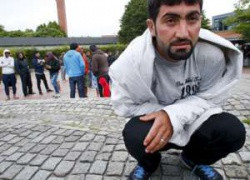 Правосудие в Финляндии: защищавший свой дом от грабителей-мигрантов хозяин получил значительно больший срок и штраф, чем грабители