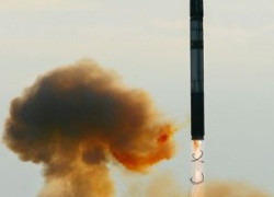 Запад паникует: Россия ведет подготовку к Третьей мировой войне, обустраивая специальные бункеры и внедряя новые типы несбиваемых ракет с ядерными боеголовками