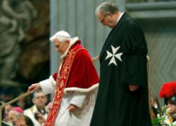 Между Ватиканом и Мальтийским орденом возникли серьезные трения. Магистр ордена покинул свой пост