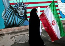 Иран прекращает применять американский доллар в ответ на миграционные запреты Трампа