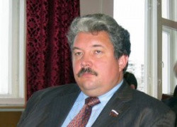 Бабурин С.Н.: России требуется наведение порядка сверху и революционное очищение снизу