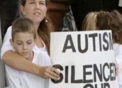 Трамп обвинил американские фармакологические корпорации в преднамеренном превращении детей в аутистов