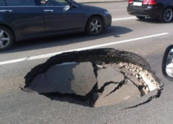 По данным отчета ASCE американская инфраструктура скатилась до уровня D+, то есть близка к масштабному провалу