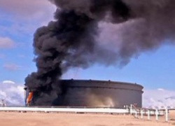 Нефтяная война в Ливии: Государственная ливийская нефтяная компания готова объявить о форс-мажорных обстоятельствах в связи с битвой за нефтяные терминалы
