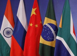 Единая криптовалюта для замены американского доллара странами БРИКС и ЕЭС