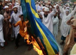 Власти Швеции решились на взрывоопасный шаг, пытаясь заставить мусульманские школы соблюдать либеральное половое равенство среди детей