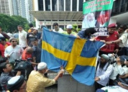 Швеция: прыжок из "социализма" в мультикультурную "адскую дыру"