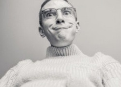 Американский эксперт: молодежь в США деградировала до уровня идиократии