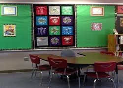 "Дети не должны сидеть в изоляции. Без игр со сверстниками они испытывают стресс", - считают 16 000 бельгийских врачей