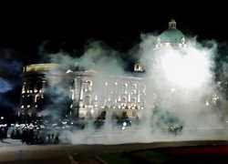 Массовые протесты вынудили власти Сербии отказаться от введения повторных жестких карантинных мер