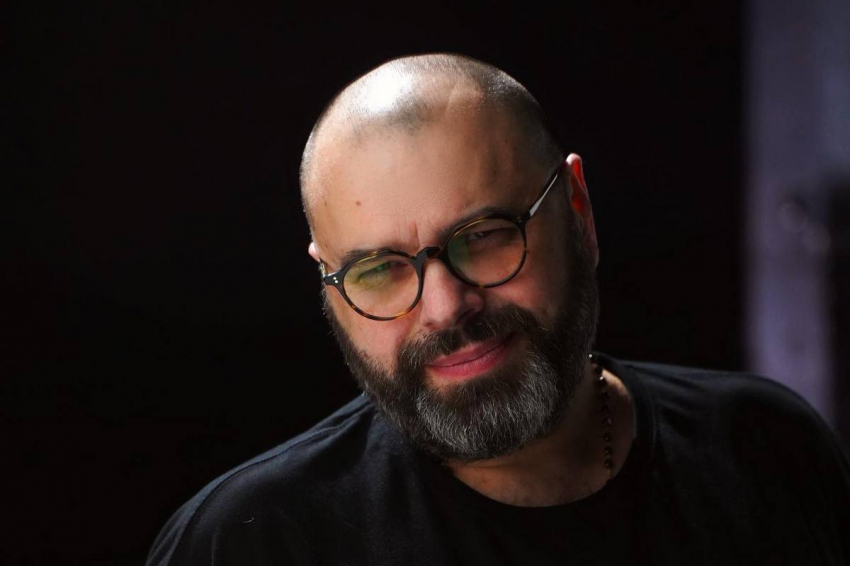 Продюсер Фадеев ответил, действительно ли за Глюкозу поёт Мизулина