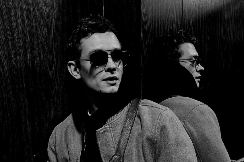 Комик Харламов разнес Кологривого в эфире Comedy Club