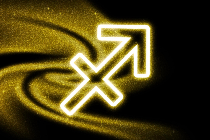 Поцелованные богом: Глоба назвала знаки, которые получат огромные деньги в 2024 году