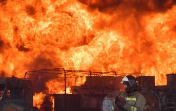 Пасечник: ВСУ ударили по нефтебазе в Ровеньках ракетами ATACMS