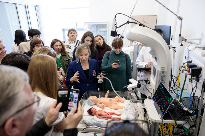 Стажировку в отделениях НМИЦ АГП им. В. И. Кулакова прошли победители премии «Врач с большой буквы»