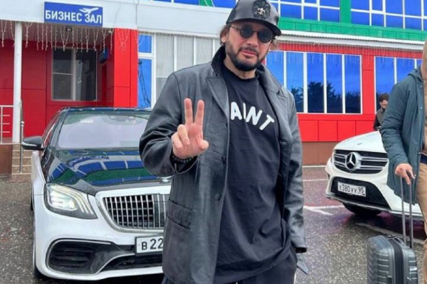 Стас Михайлов вновь ответил оскорбившей его Алле Пугачевой