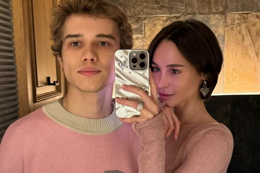 Актер Минекаев рассказал о необычном подарке жены на 25-летие