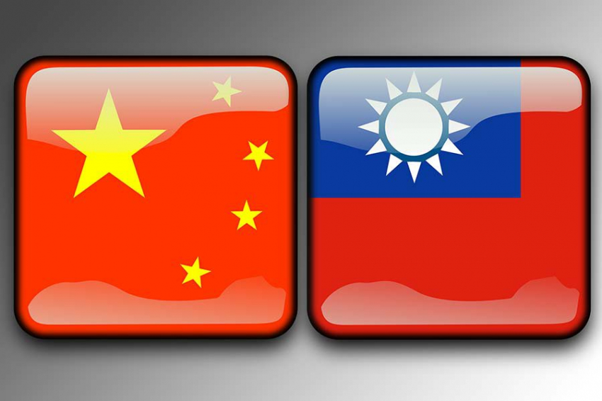 Китай начал военные учения вокруг Тайваня