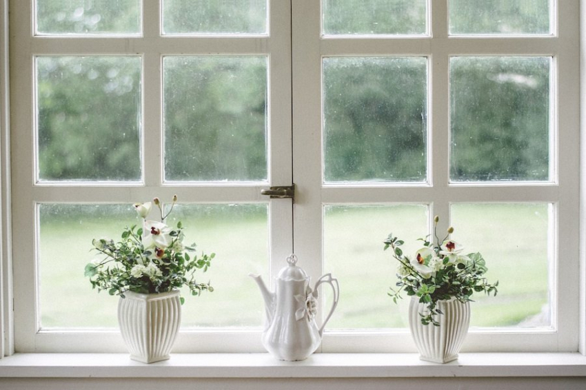 Самоочищающийся материал прозрачнее стекла и охлаждает помещения