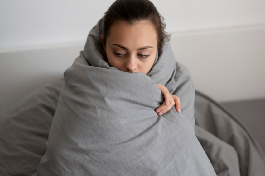 Врач объяснила, кому смертельно опасны одеяла с подогревом