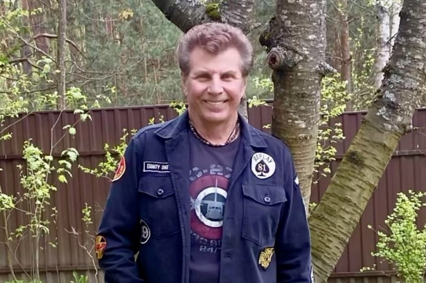 Стало известно, куда пропал артист Ярослав Евдокимов, назвавший Россию «уродиной»