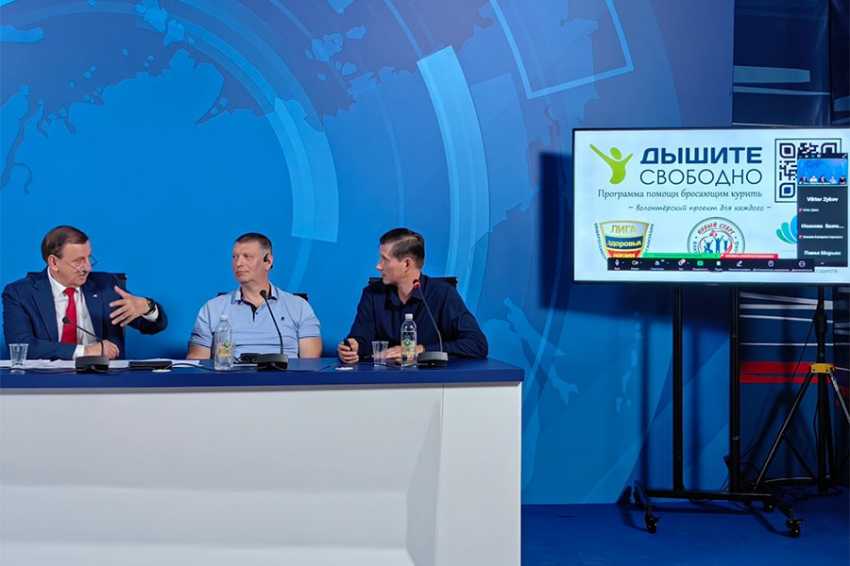 Академик Бокерия предложил поднять волну здоровья, которая никогда не закончится