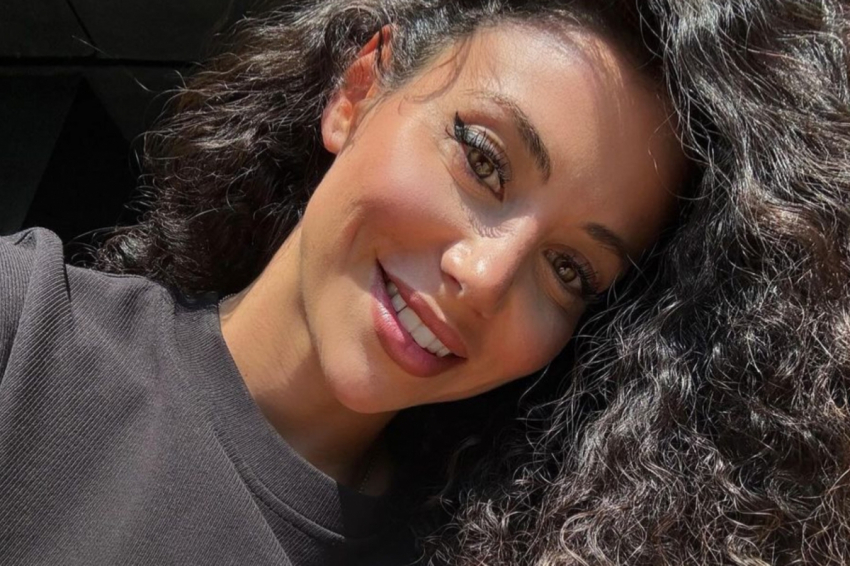 Супруга Прилучного Брутян снялась на отдыхе и показала неузнаваемое фото