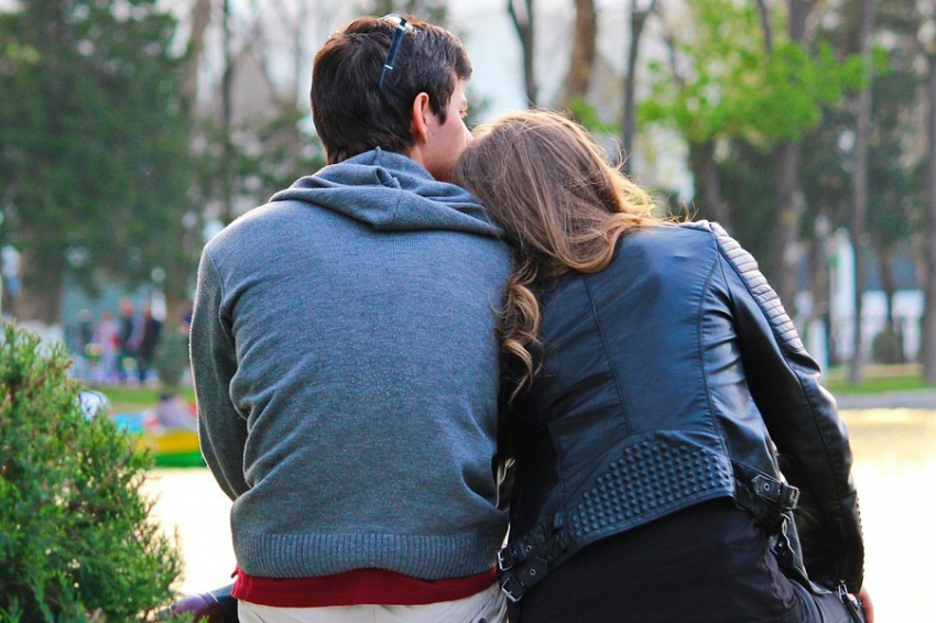 Science Daily: психологи выяснили, как самооценка влияет на выбор партнеров