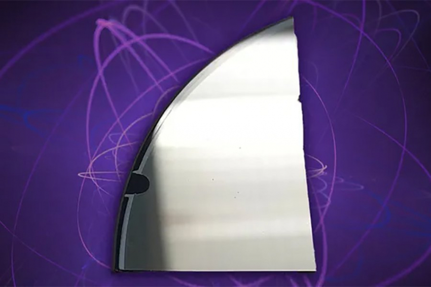 Тончайшая кристаллическая пленка заставляет электроны двигаться в 7 раз быстрее