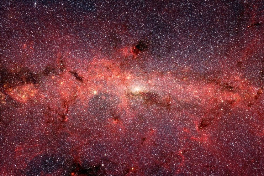 "Радиопослания инопланетян" возникают в облаках газа у компактных объектов