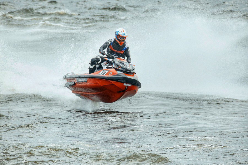 Финал Кубка России по аквабайку: Анастас Панченко завоевал золото и серебро