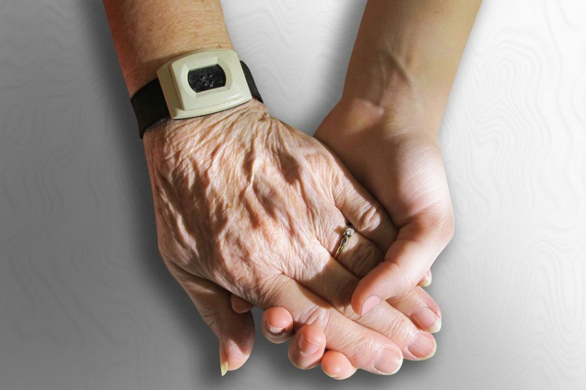 Исследование выявило два критических возраста, когда организм резко стареет