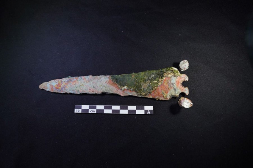 3600-летний бронзовый минойский кинжал найден на месте кораблекрушения в Анталье
