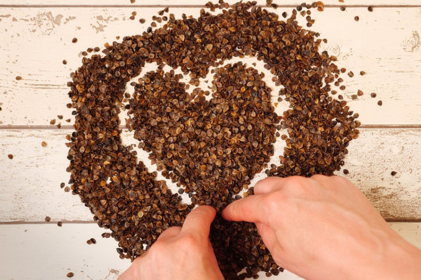 Врач-гастроэнтеролог Садыков рассказал, как гречка влияет на свойства крови