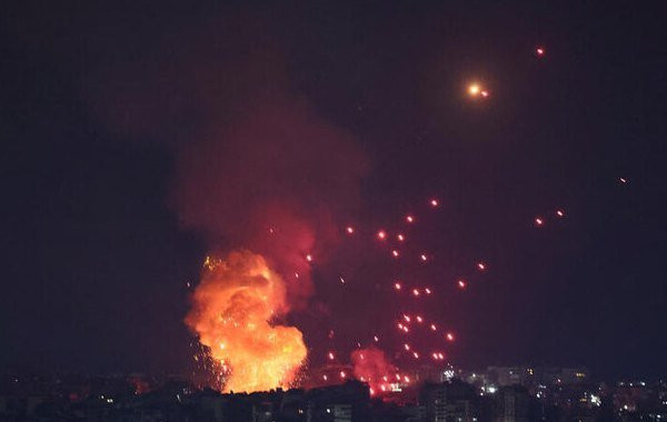 Серьезные пожары вспыхнули в Бейруте после атаки Израиля