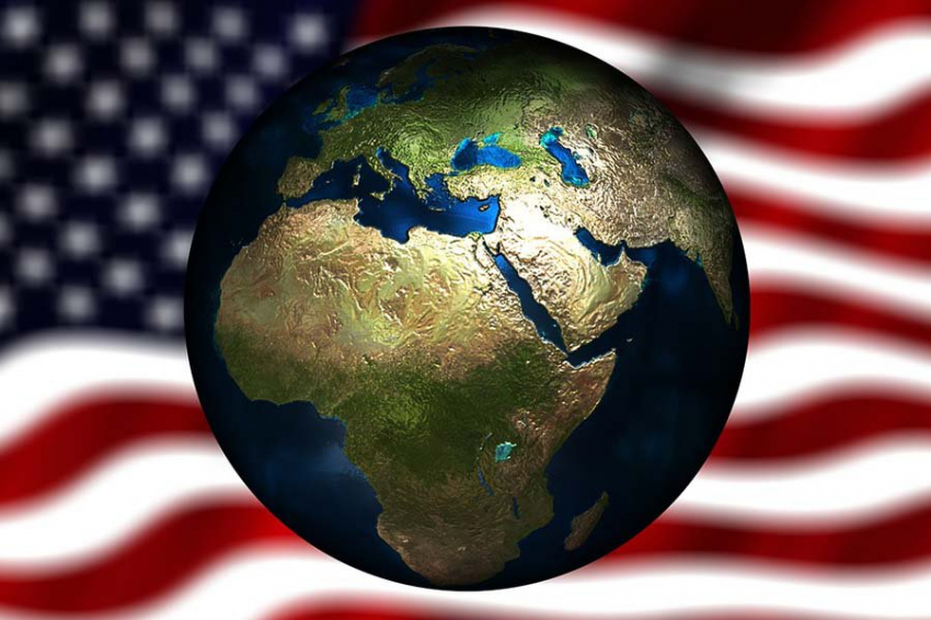 Президент Путин предложил Евразии избавиться от американского сапога