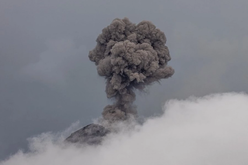 Таинственный сигнал предшествовал самому мощному извержению современности