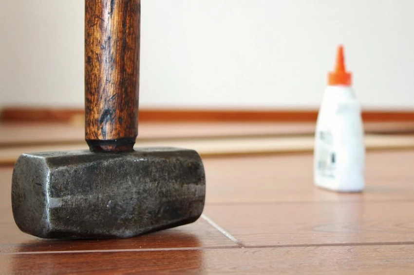 Японские ученые выявили неожиданное свойство клея ПВА в борьбе с раком