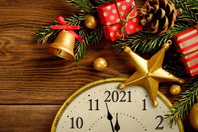 Дело рук страдающих: эксперт подсказал, как разгрузить пищеварение после новогодней ночи