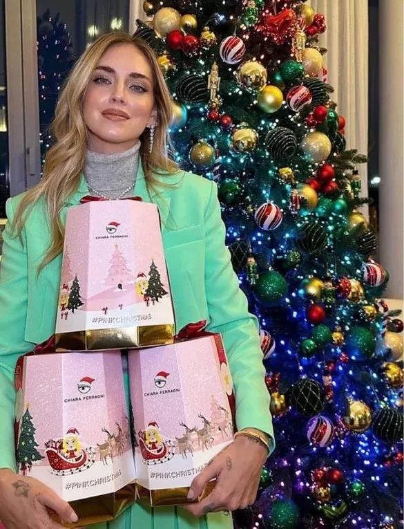 "Это дерьмо постоянно творилось за моей спиной". Кьяра Ферраньи рассказала об изменах мужа на фоне предстоящего суда по делу о мошенничестве