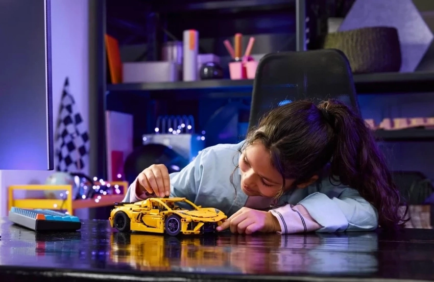 Набор LEGO Technic Chevrolet Corvette Stingray: как познакомить ребёнка с инженерией