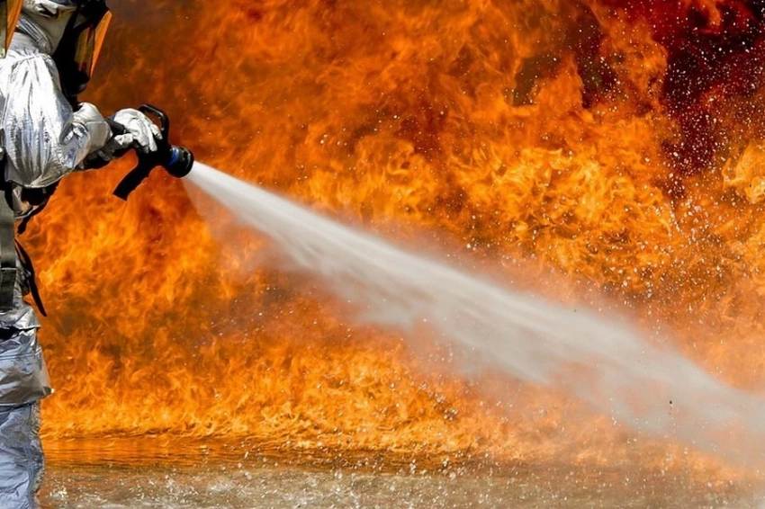 Ученые объясняют причины "пылающей" Калифорнии