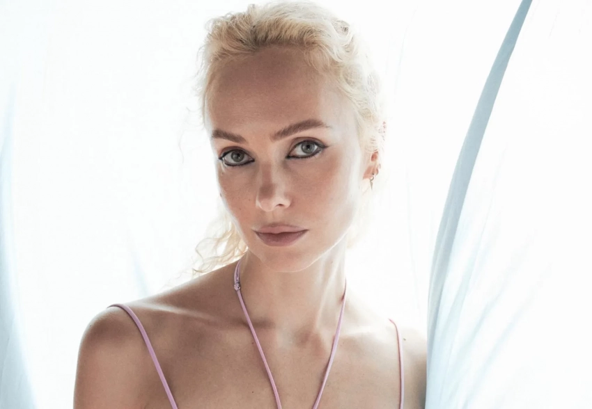 "В Москве действительно иначе". В соцсетях обсуждают пост Ольги Карпуть, которая раскритиковала Париж во время Недели моды