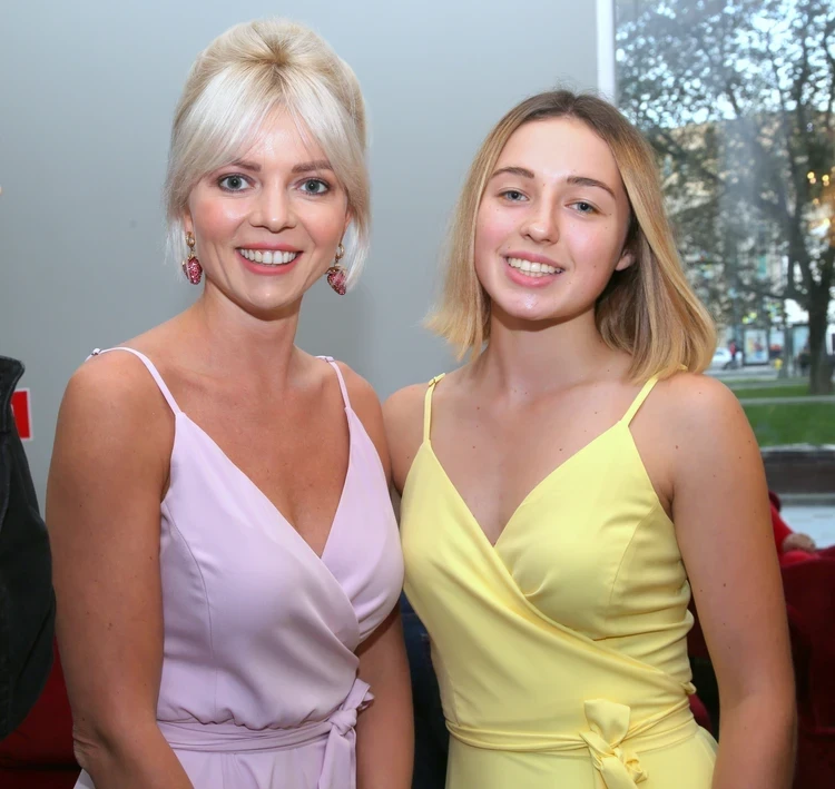 «Арише все это не надо»: Елена Николаева высмеяла планы Волочковой потратить 10 миллионов на свадьбу дочери